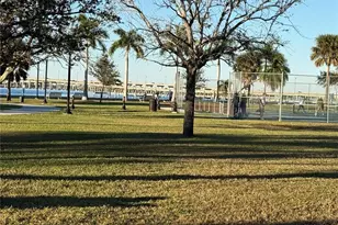 621 Or 625 W Retta Esplanade, Punta Gorda, FL 33950 - Photo 2