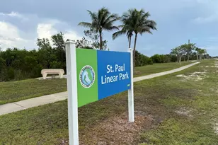 7773 Lakes Edge Ln, Port Charlotte, FL 33981 - Photo 36