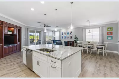 13048 SW Pembroke Circle S, Lake Suzy, FL 34269 - Photo 18