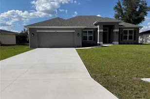 498 Santiguay St, Punta Gorda, FL 33983 - Photo 2