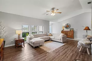 3000 Banyan Way, Punta Gorda, FL 33950 - Photo 4