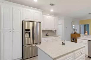 8632 Lake Front Ct, Punta Gorda, FL 33950 - Photo 10