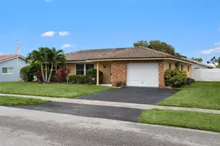 1540 NW 10th St, Boca Raton, FL 33486 - Photo 1