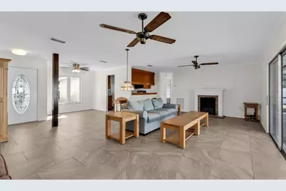 4318 Eastwood Drive, Sarasota, FL 34232 - Photo 10