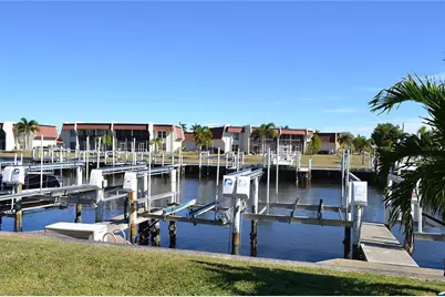 220 Coldeway Drive #211, Punta Gorda, FL 33950 - Photo 2