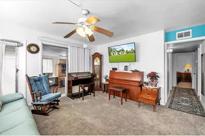 370 Duxbury Avenue, Port Charlotte, FL 33952 - Photo 6