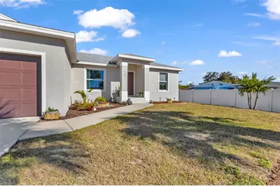 410 Garfield Avenue NW, Port Charlotte, FL 33952 - Photo 6