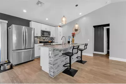 410 Garfield Avenue NW, Port Charlotte, FL 33952 - Photo 14