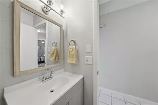 18970 McGrath Cir, Port Charlotte, FL 33948 - Photo 20