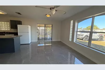 21371 Glendale Avenue, Port Charlotte, FL 33952 - Photo 2