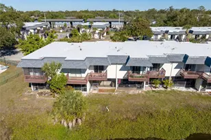 3242 Ramblewood Dr N, Sarasota, FL 34237 - Photo 24