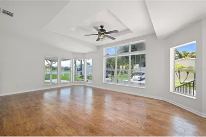 1000 Kings Highway #111, Port Charlotte, FL 33980 - Photo 4