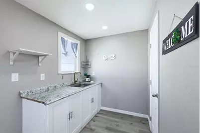 270 Southland Road, Venice, FL 34293 - Photo 22