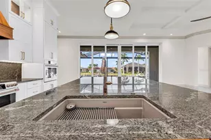 735 Santa Margerita Ln, Punta Gorda, FL 33950 - Photo 10