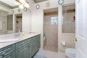 12109 SW Kingsway Cir, Lake Suzy, FL 34269 - Photo 34