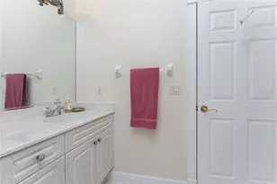 12109 SW Kingsway Cir, Lake Suzy, FL 34269 - Photo 30