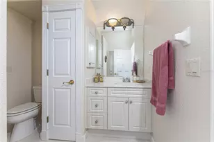 12109 SW Kingsway Cir, Lake Suzy, FL 34269 - Photo 28