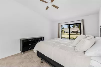 1518 SW Courtyards Lane #199, Cape Coral, FL 33914 - Photo 4