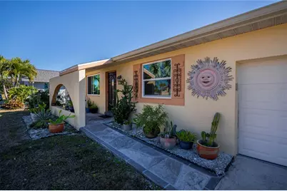 242 Annapolis Lane, Rotonda West, FL 33947 - Photo 6