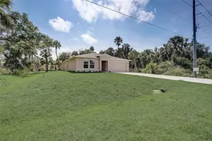 8068 N Elkcam Blvd, Citrus Springs, FL 34434 - Photo 6