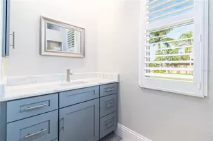 238 W Pine Valley Ln, Rotonda West, FL 33947 - Photo 20
