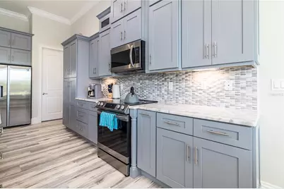 238 W Pine Valley Lane, Rotonda West, FL 33947 - Photo 8