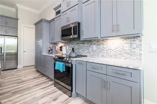 238 W Pine Valley Ln, Rotonda West, FL 33947 - Photo 8