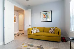 12525 Palatka Dr, Venice, FL 34293 - Photo 8