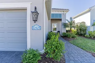 12525 Palatka Dr, Venice, FL 34293 - Photo 2