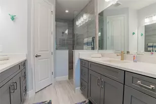 12525 Palatka Dr, Venice, FL 34293 - Photo 36