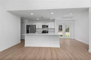 18116 Alexander Ave, Port Charlotte, FL 33954 - Photo 4