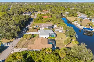 432 Eppinger Dr, Port Charlotte, FL 33953 - Photo 6