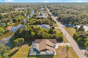 432 Eppinger Dr, Port Charlotte, FL 33953 - Photo 8