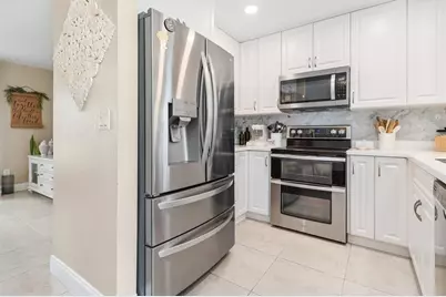 3240 Beacon Drive, Punta Gorda, FL 33980 - Photo 10