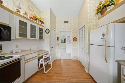 401 Firethorn Avenue, Englewood, FL 34223 - Photo 8