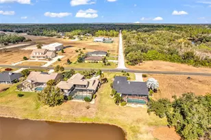 11903 SW Kingsway Cir, Lake Suzy, FL 34269 - Photo 64