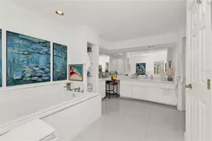 11903 SW Kingsway Cir, Lake Suzy, FL 34269 - Photo 30