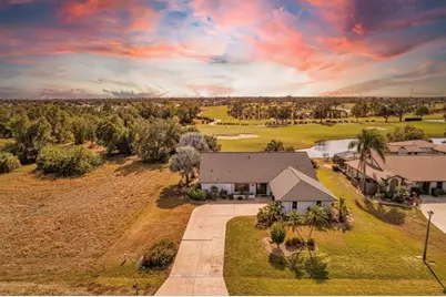 11903 SW Kingsway Circle, Lake Suzy, FL 34269 - Photo 2