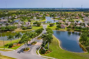 2735 Suncoast Lakes Blvd, Punta Gorda, FL 33980 - Photo 2