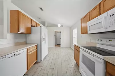 2735 Suncoast Lakes Boulevard, Punta Gorda, FL 33980 - Photo 18