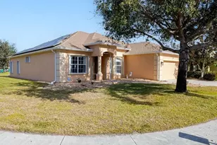 2860 Suncoast Lakes, Punta Gorda, FL 33980 - Photo 2