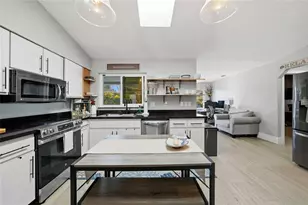 25436 Rancagua Dr, Punta Gorda, FL 33983 - Photo 14