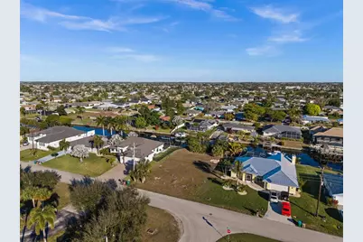 241 SW 40th Street, Cape Coral, FL 33914 - Photo 6