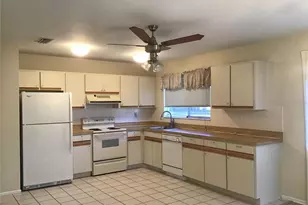 3087 Idlewood St, North Port, FL 34287 - Photo 2