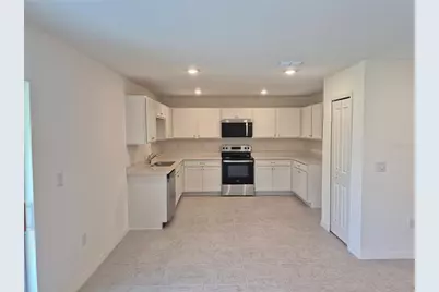 8813 Pine Bark Way, Wildwood, FL 34785 - Photo 4