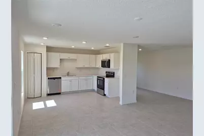 8810 Pine Bark Way, Wildwood, FL 34785 - Photo 4