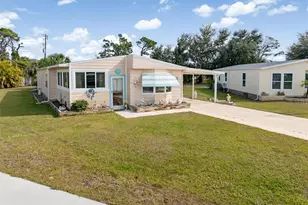 3301 Goldfinch Ln, Englewood, FL 34224 - Photo 2