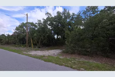 276 Camden Lane, Port Charlotte, FL 33953 - Photo 8