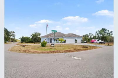 306 Calendar Street, Port Charlotte, FL 33954 - Photo 4