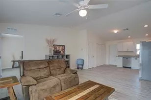 3061 Adcock Dr, Labelle, FL 33935 - Photo 4